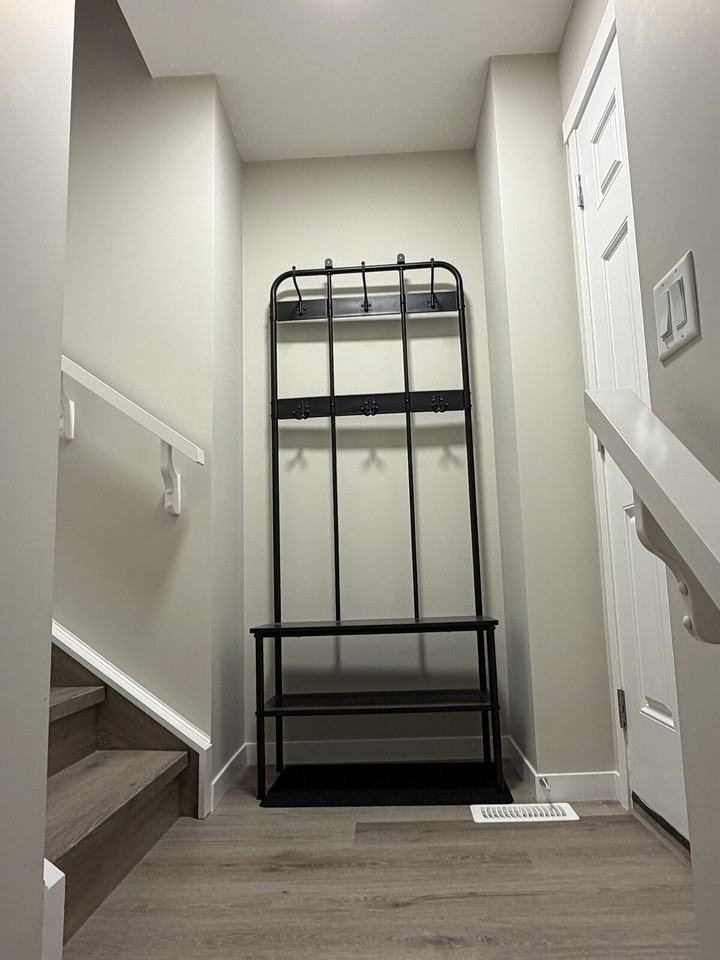 147 Magnolia Way Se - Photo 2 of 12