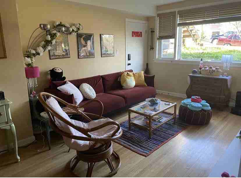 1634 - 1634 18 Ave Nw - Photo 6 of 15