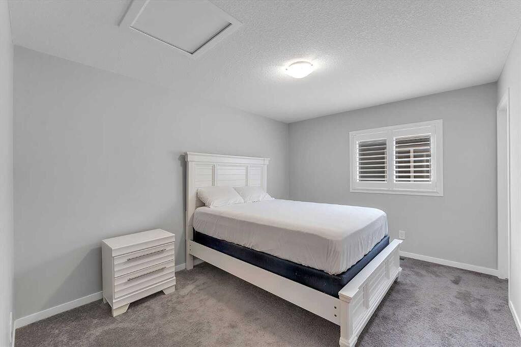 146 Red Sky Cres Ne - Photo 7 of 31