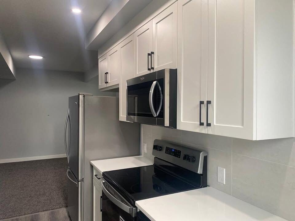 41 Creekside Ave Sw - Photo 2 of 9
