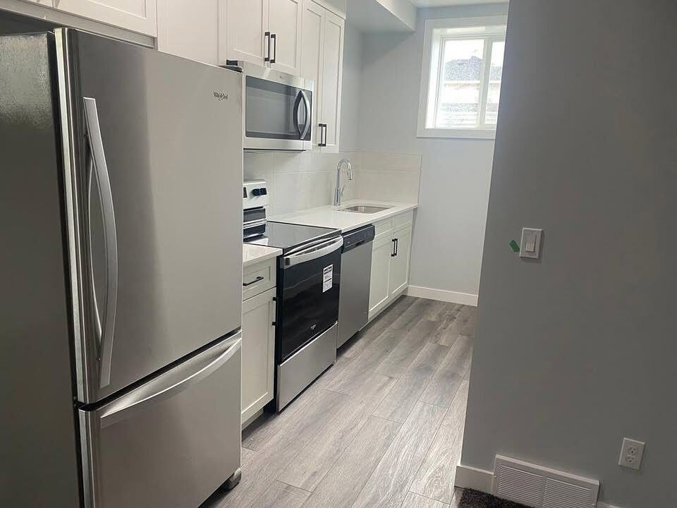 41 Creekside Ave Sw - Photo 3 of 9