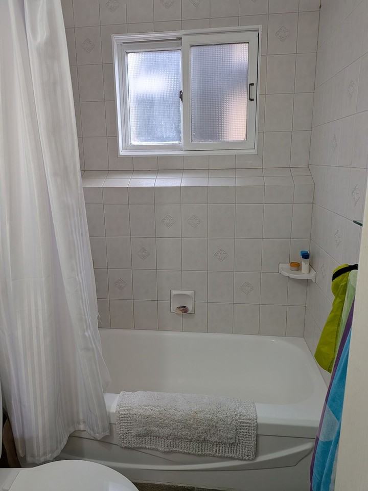 3719 Logan Cres Sw - Photo 6 of 20