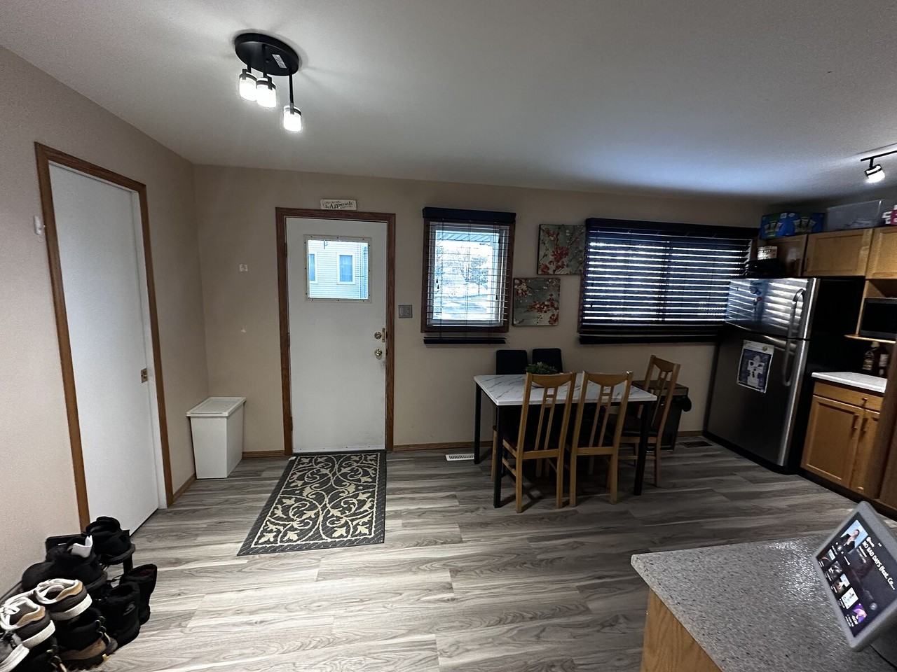 521 Killarney Glen Crt Sw - Photo 3 of 13