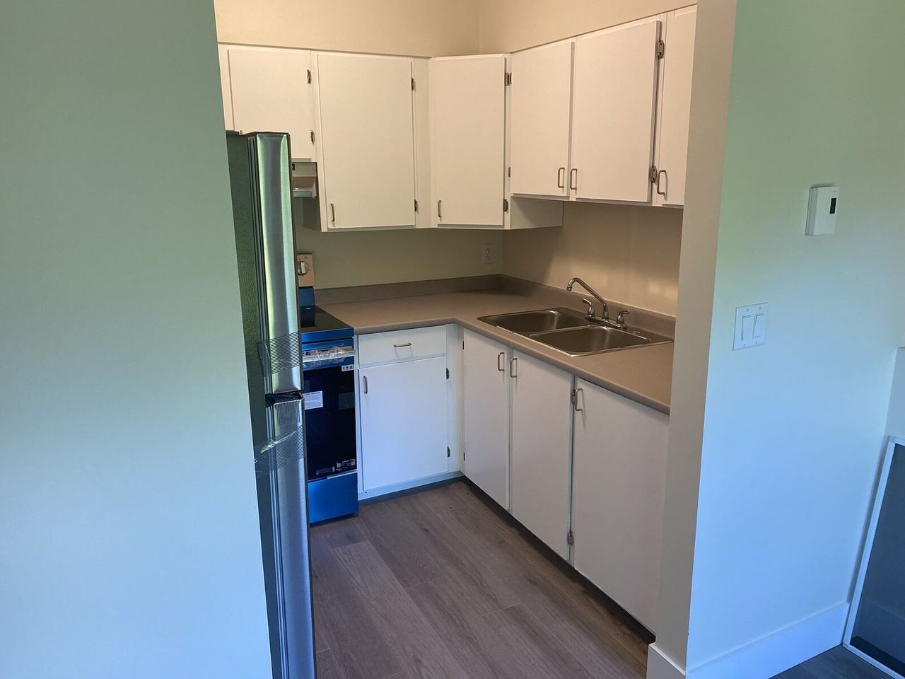 1416 Haro St - Photo 2 of 19