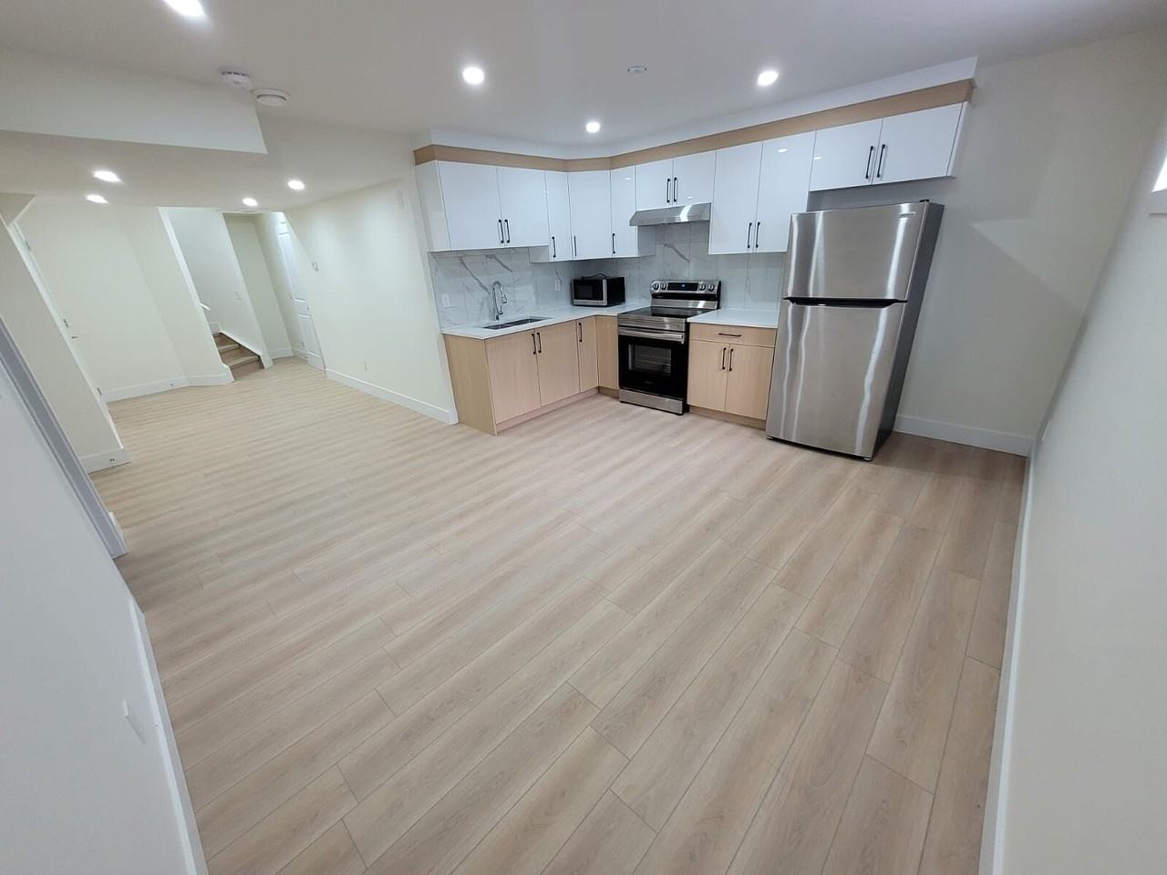 8843 180 Ave Nw - Photo 5 of 30