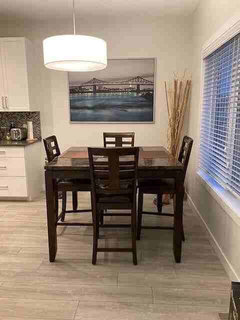 25 -25 Walcrest Gate Se - Photo 4 of 17