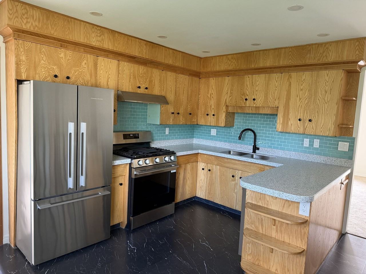 6628 124 St Nw - Photo 2 of 15
