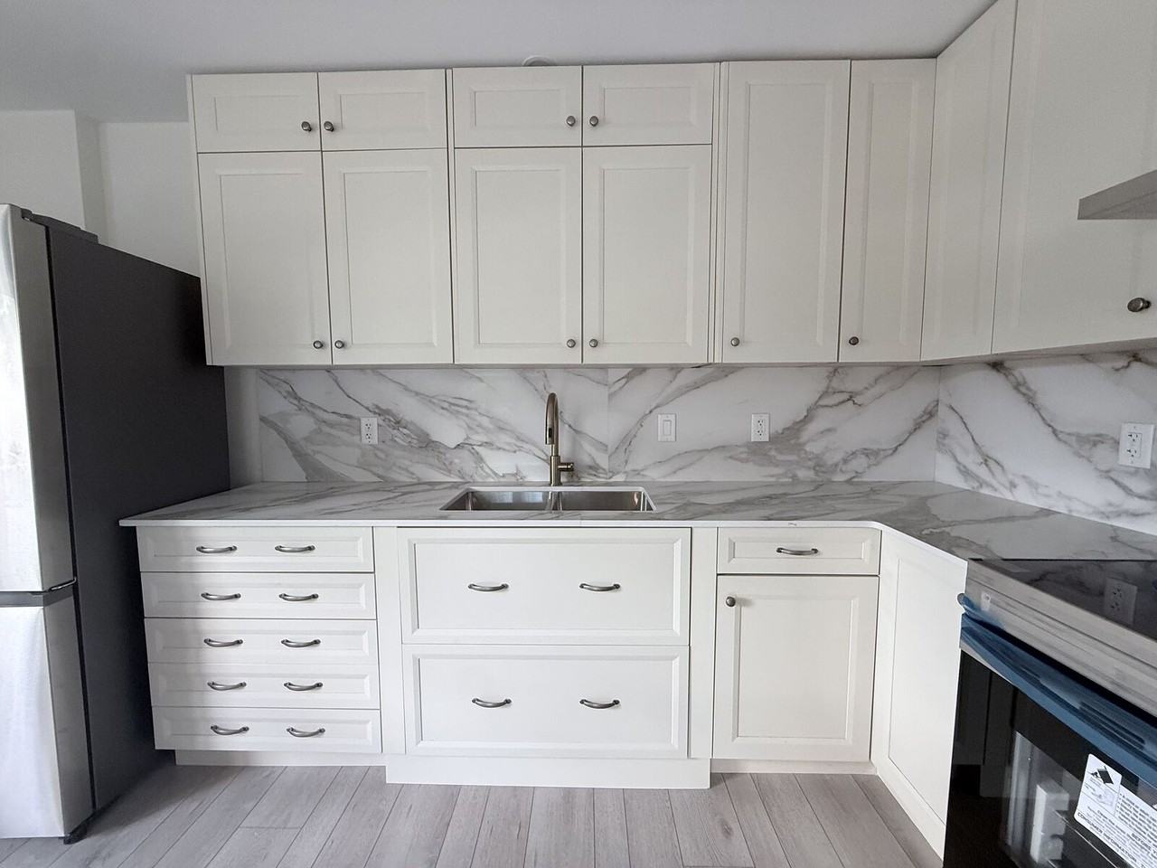 1632 6 St Nw - Photo 3 of 15