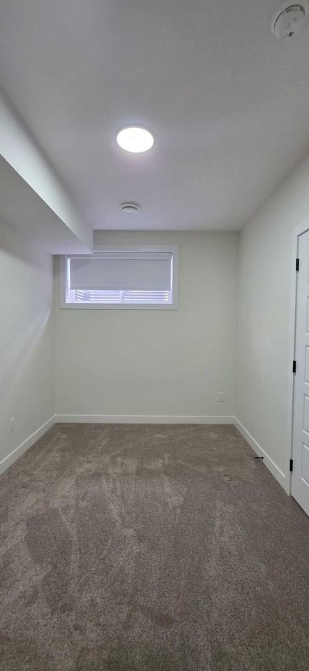 3063 200 St Nw - Photo 6 of 10