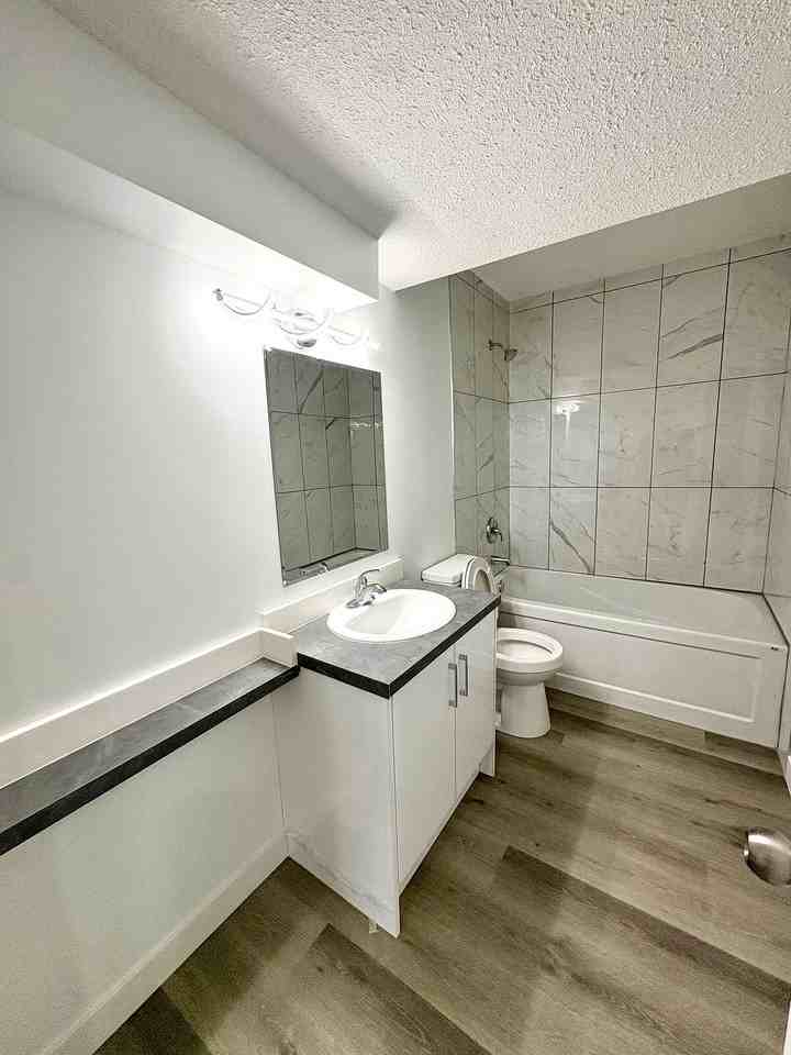 15715 105 Ave Nw - Photo 6 of 10