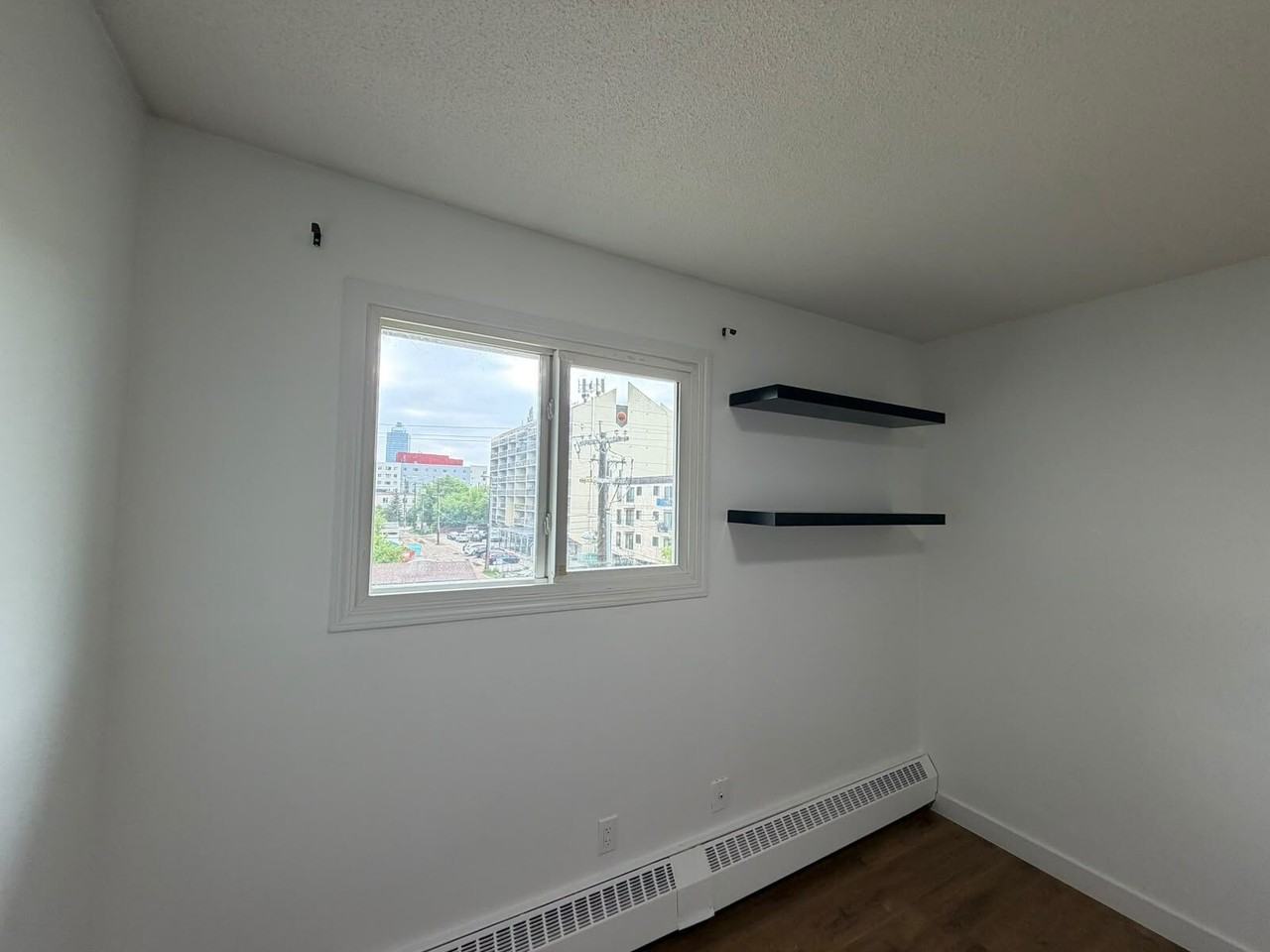 9312 104 Ave Nw - Photo 6 of 11