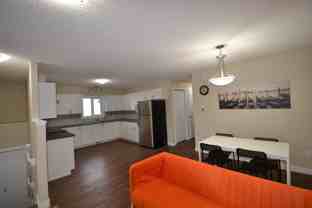 11822 69 St Nw - Photo 1 of 1