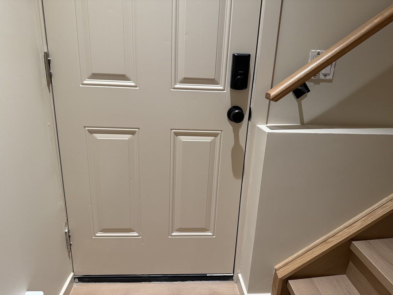 140 Greenwich Heath Nw - Photo 5 of 26