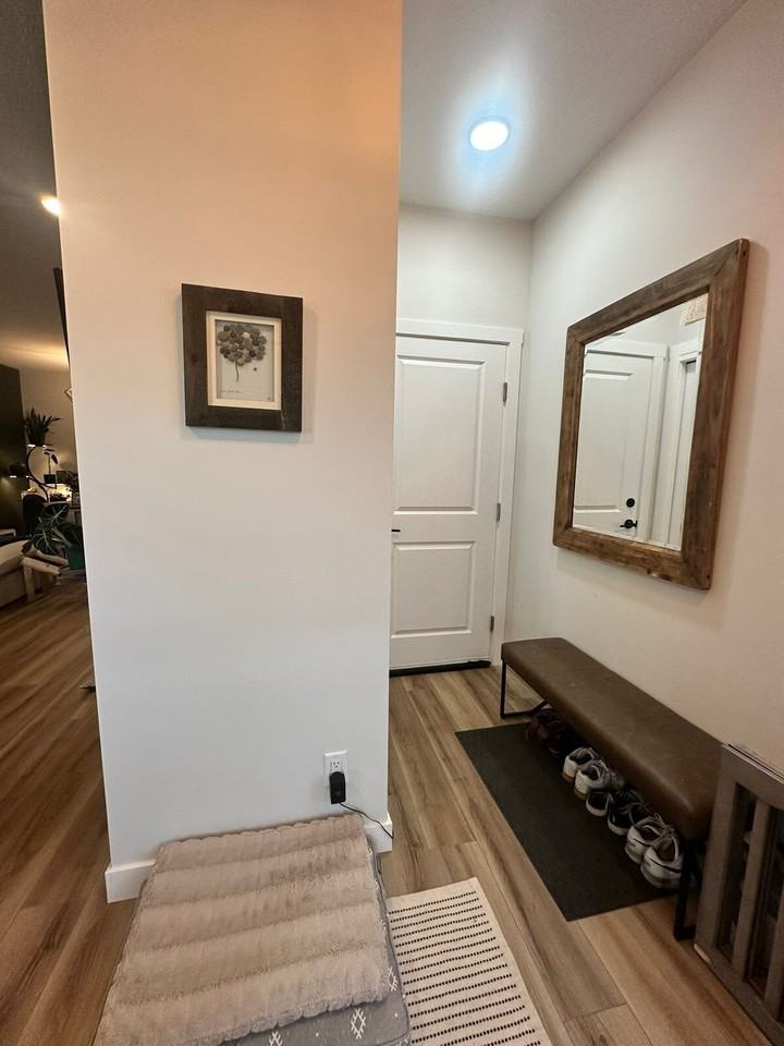486 Wolf Willow Blvd Se - Photo 5 of 30