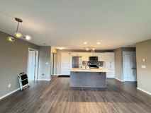 394 - 394 Windermere Rd Nw - Photo 1 of 1