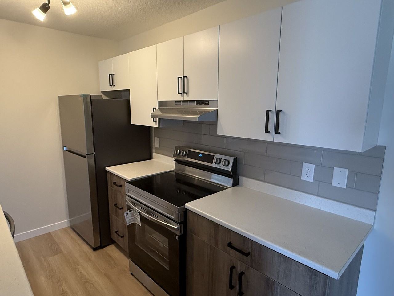6208 180 St Nw - Photo 6 of 22