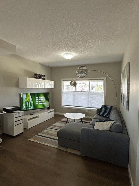 530 Cranford Dr Se - Photo 6 of 14