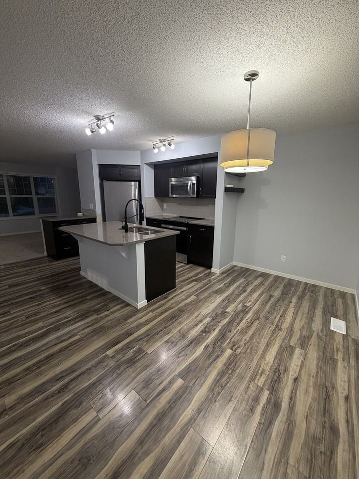 120 Evansridge Crt Nw - Photo 5 of 17