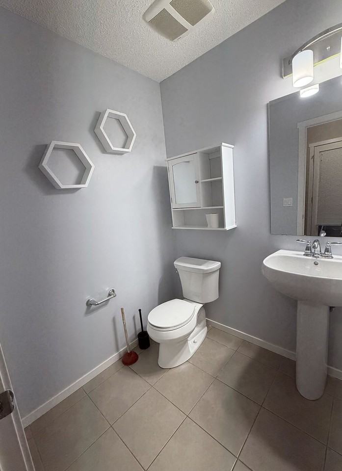 120 Evansridge Crt Nw - Photo 6 of 17