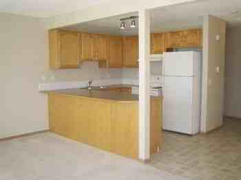 113 Millview Sq Sw - Photo 5 of 18