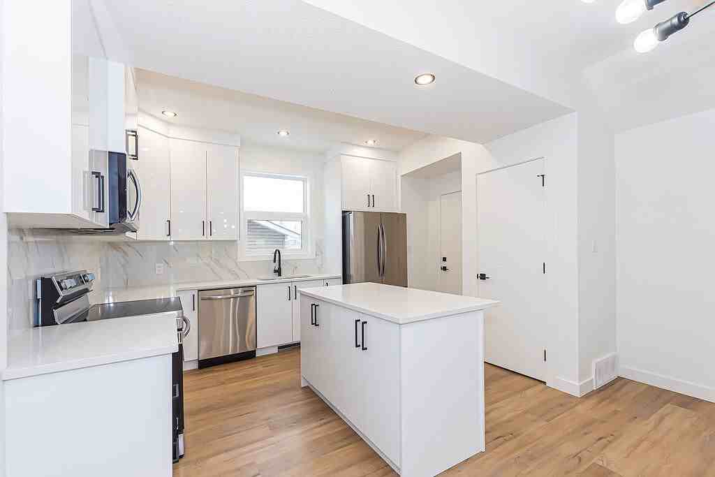 15008 89 Ave Nw - Photo 5 of 15