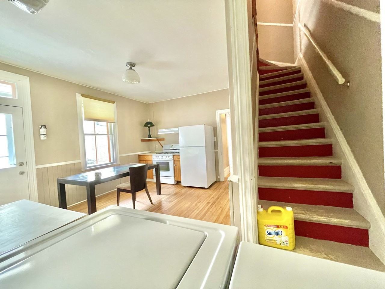 109 Henderson Ave - Photo 5 of 14