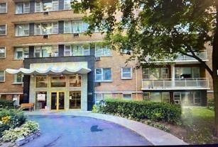 250 Av Kensington - Photo 1 of 1