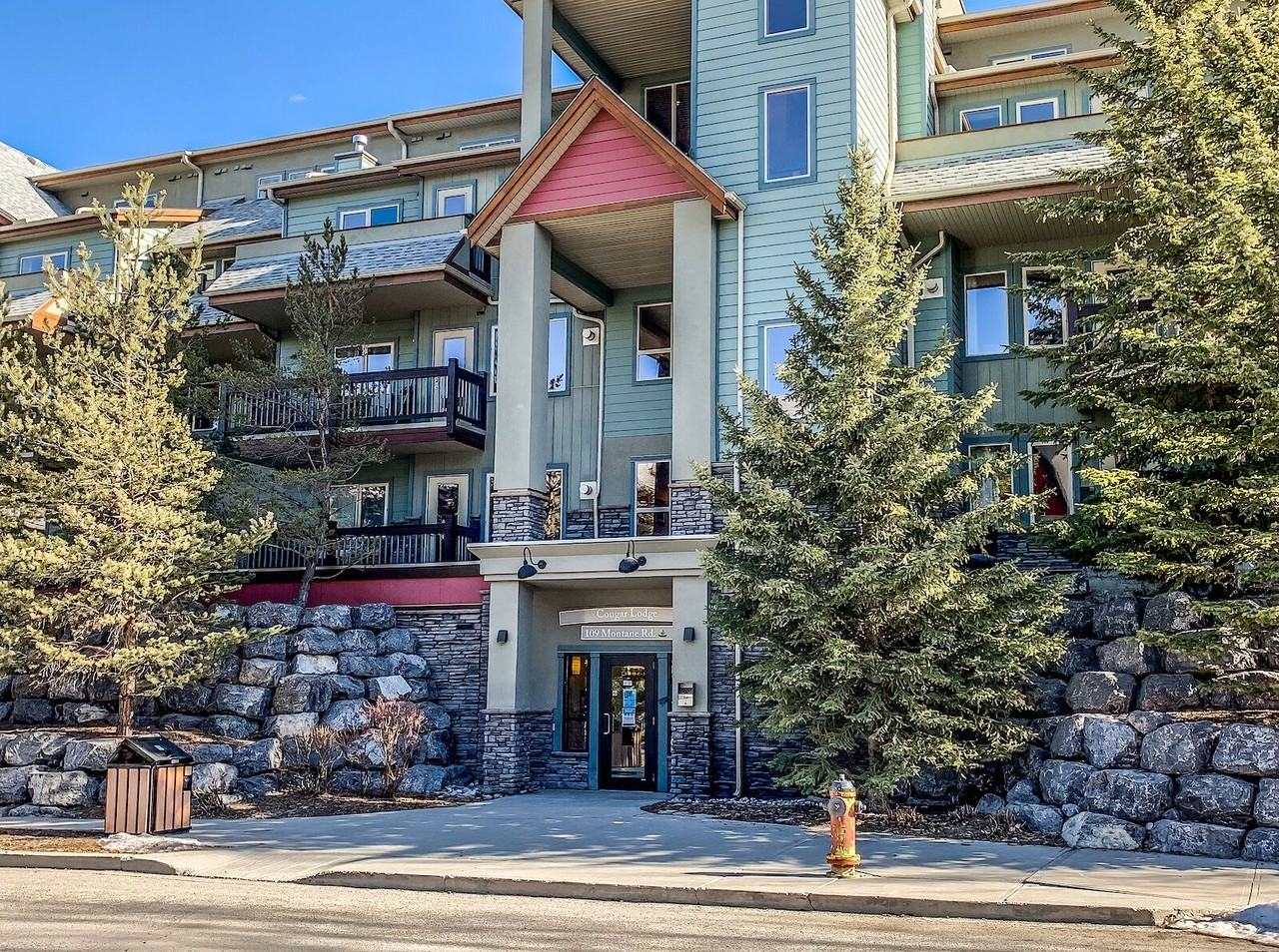 109 - 109 Montane Road - Photo 4 of 39