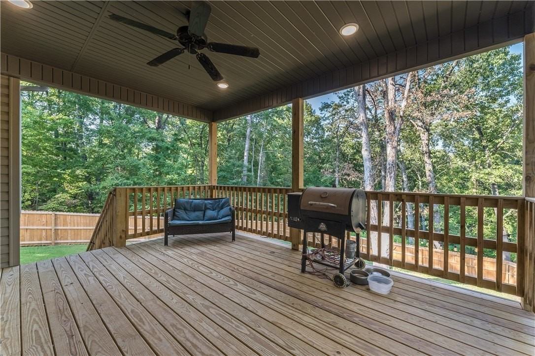 13 Hinckley Cir - Photo 3 of 19
