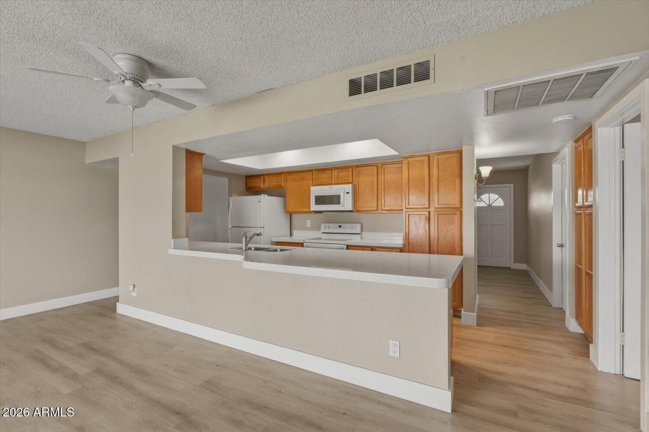 309 E Pebble Beach Dr - Photo 7 of 30