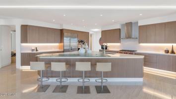 featured image of 3801 N Goldwater Blvd #400