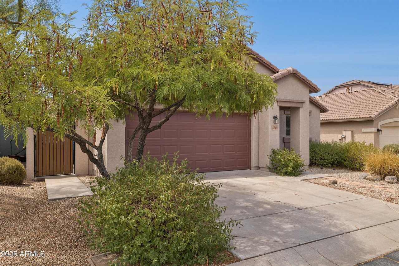 4719 E Amber Sun Dr - Photo 5 of 47