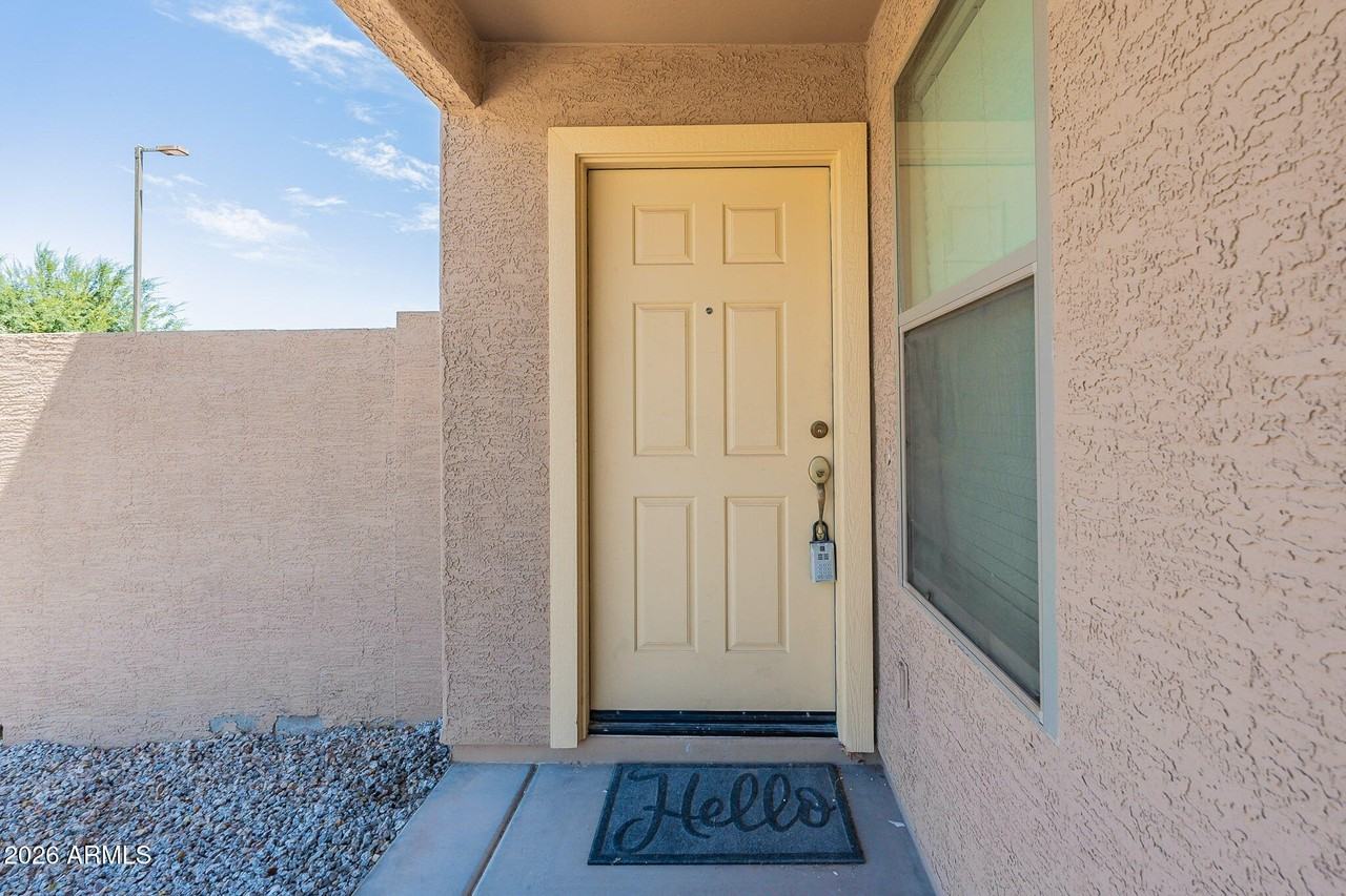 24866 W Huntington Dr - Photo 4 of 43