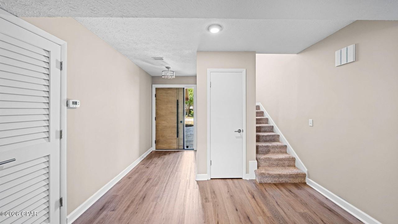 134 Marlin Cir - Photo 3 of 50