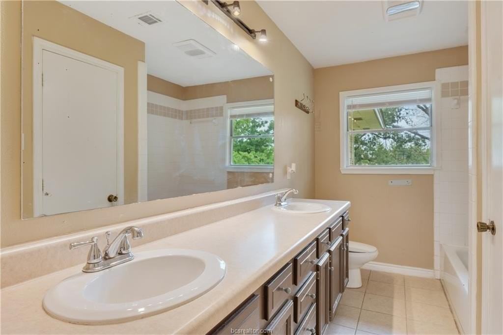 318 Fairway Dr - Photo 6 of 14