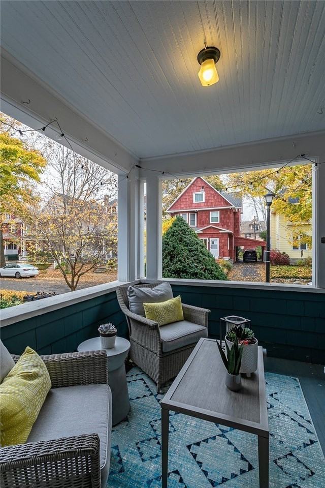 36 Ericsson St - Photo 2 of 28