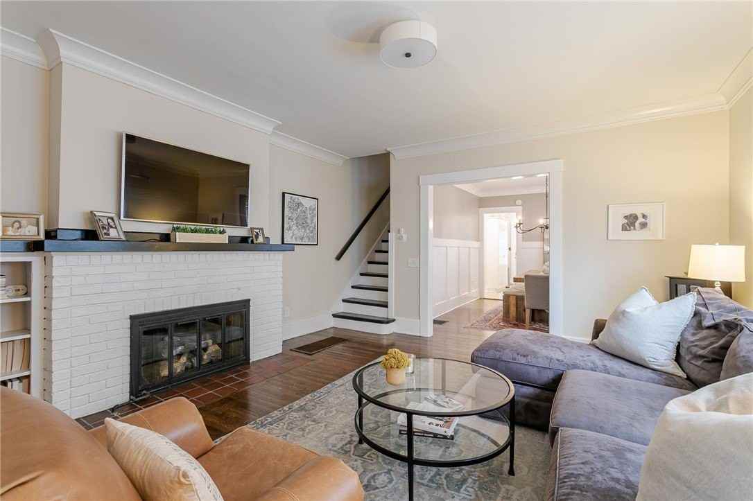 36 Ericsson St - Photo 6 of 28