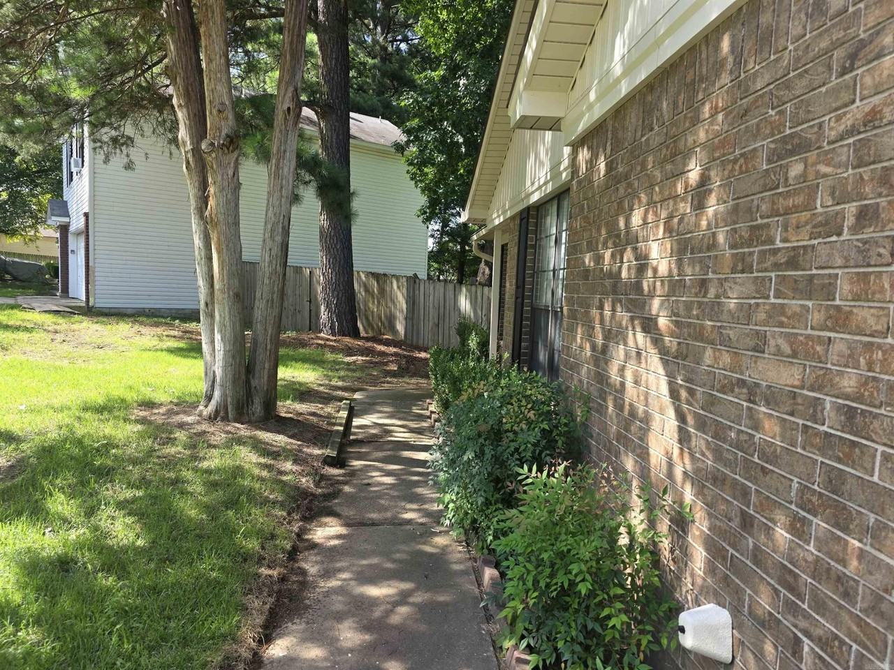 1608 Waldron Cv - Photo 3 of 24