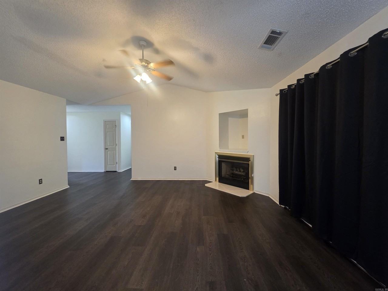 1608 Waldron Cv - Photo 5 of 24