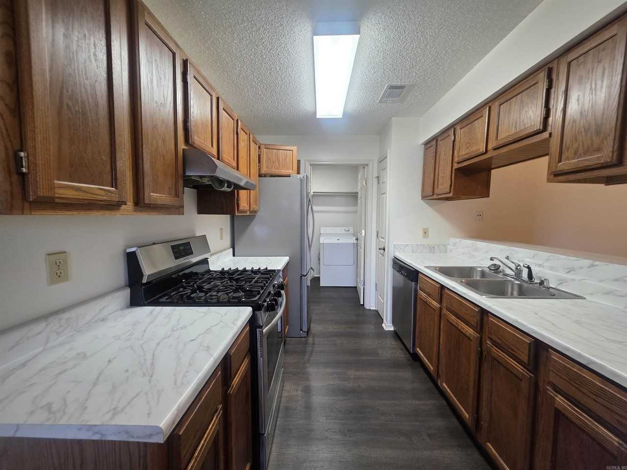 1608 Waldron Cv - Photo 7 of 24