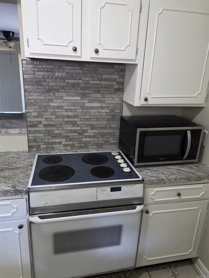 518 Green Mountain Dr #16 - Photo 5 of 26
