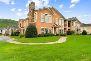 featured image of 901 Renaissance Ct