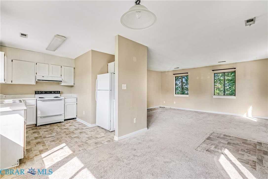 5992 Ware Point Rd - Photo 7 of 14
