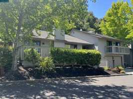 featured image of 114 Brookline St