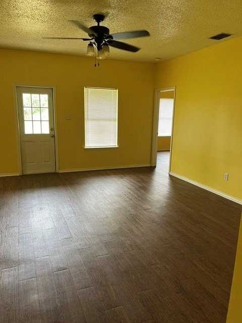 717 Dominga St - Photo 3 of 12