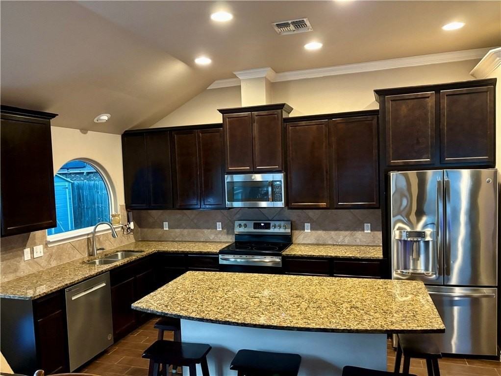 2220 Mangrove Dr - Photo 7 of 16