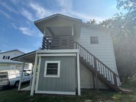 featured image of 402 Corby Bridge Rd #402