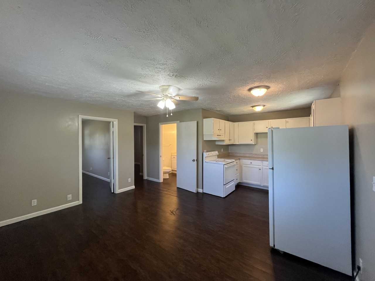 402 Corby Bridge Rd #402 - Photo 7 of 20