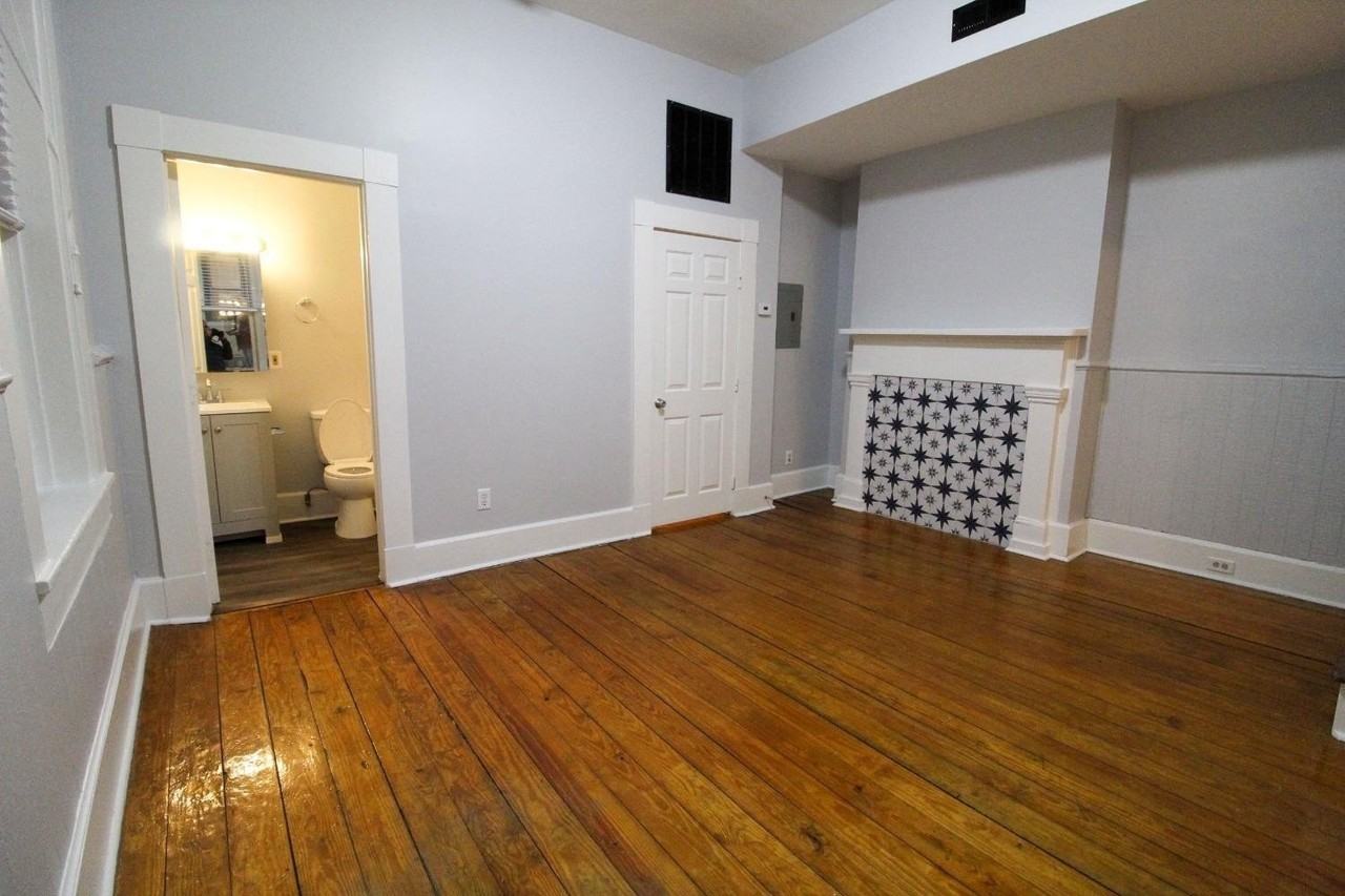 1610 Sycamore St #3 - Photo 5 of 22