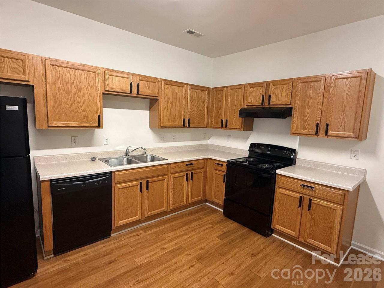 7033 Somerset Springs Dr - Photo 5 of 10